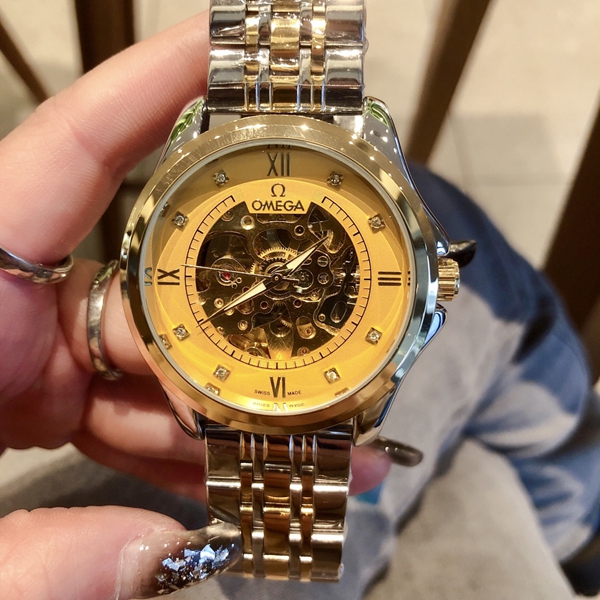 ブランド時計内部構造